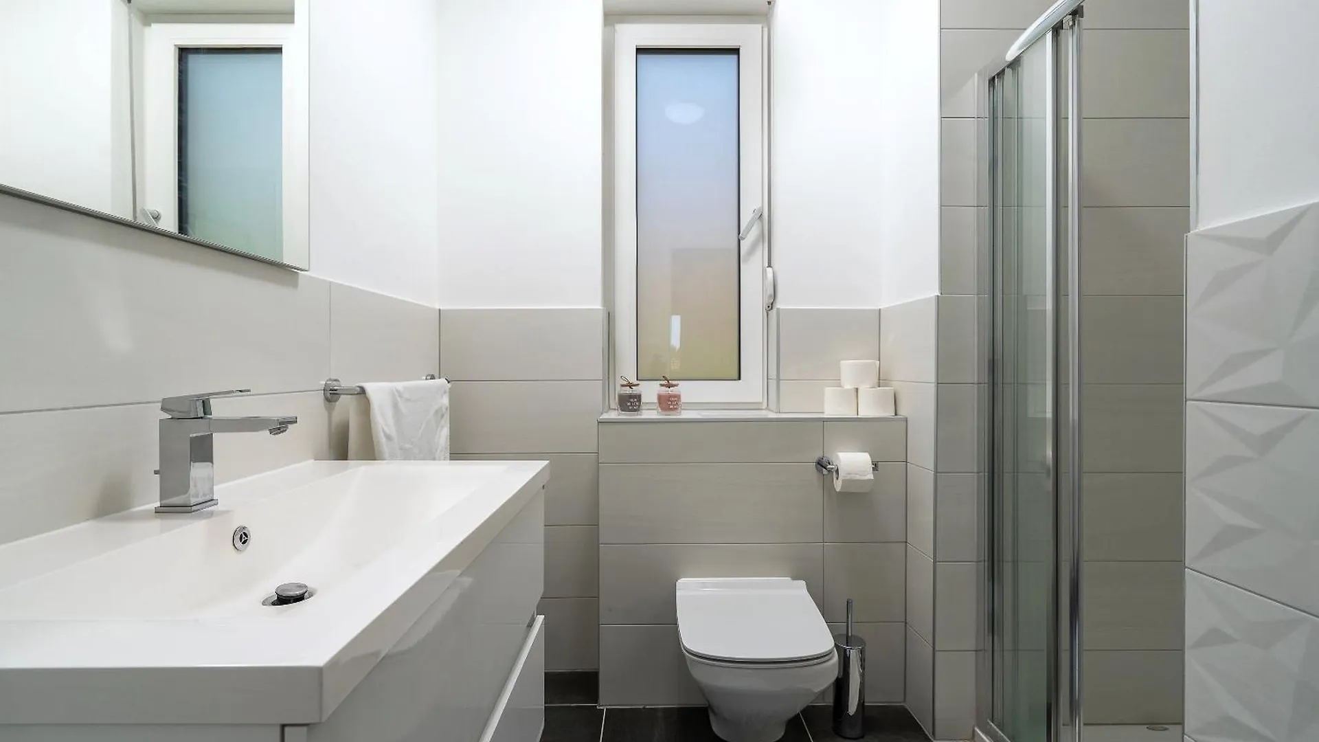 Lux Holiday Apartment On Kasuni Beach In سبليت