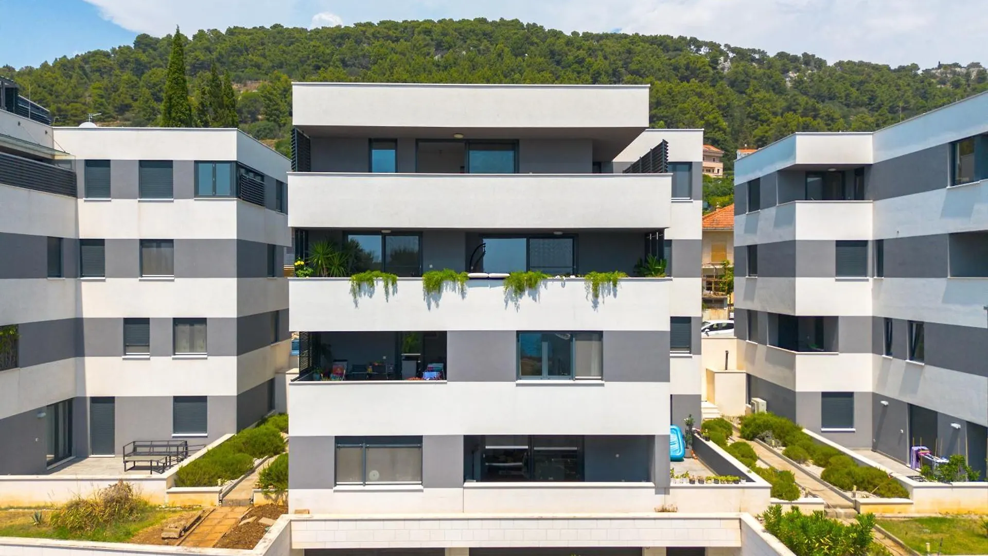 Lux Holiday Apartment On Kasuni Beach In Split