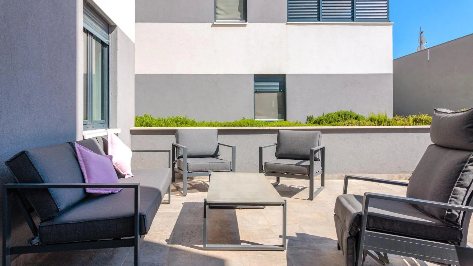 Lux Holiday Apartment On Kasuni Beach In سبليت