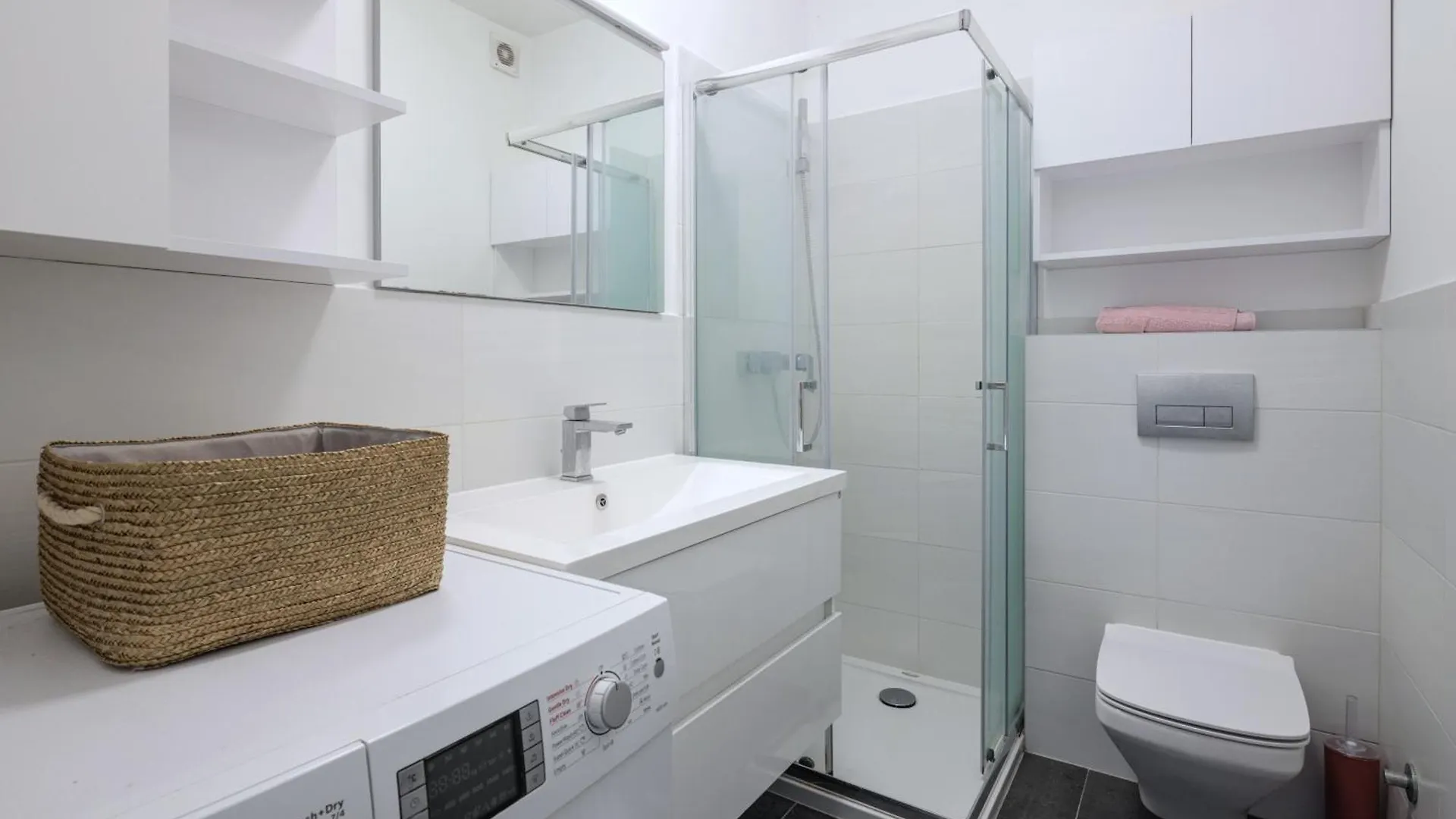 Lux Holiday Apartment On Kasuni Beach In سبليت