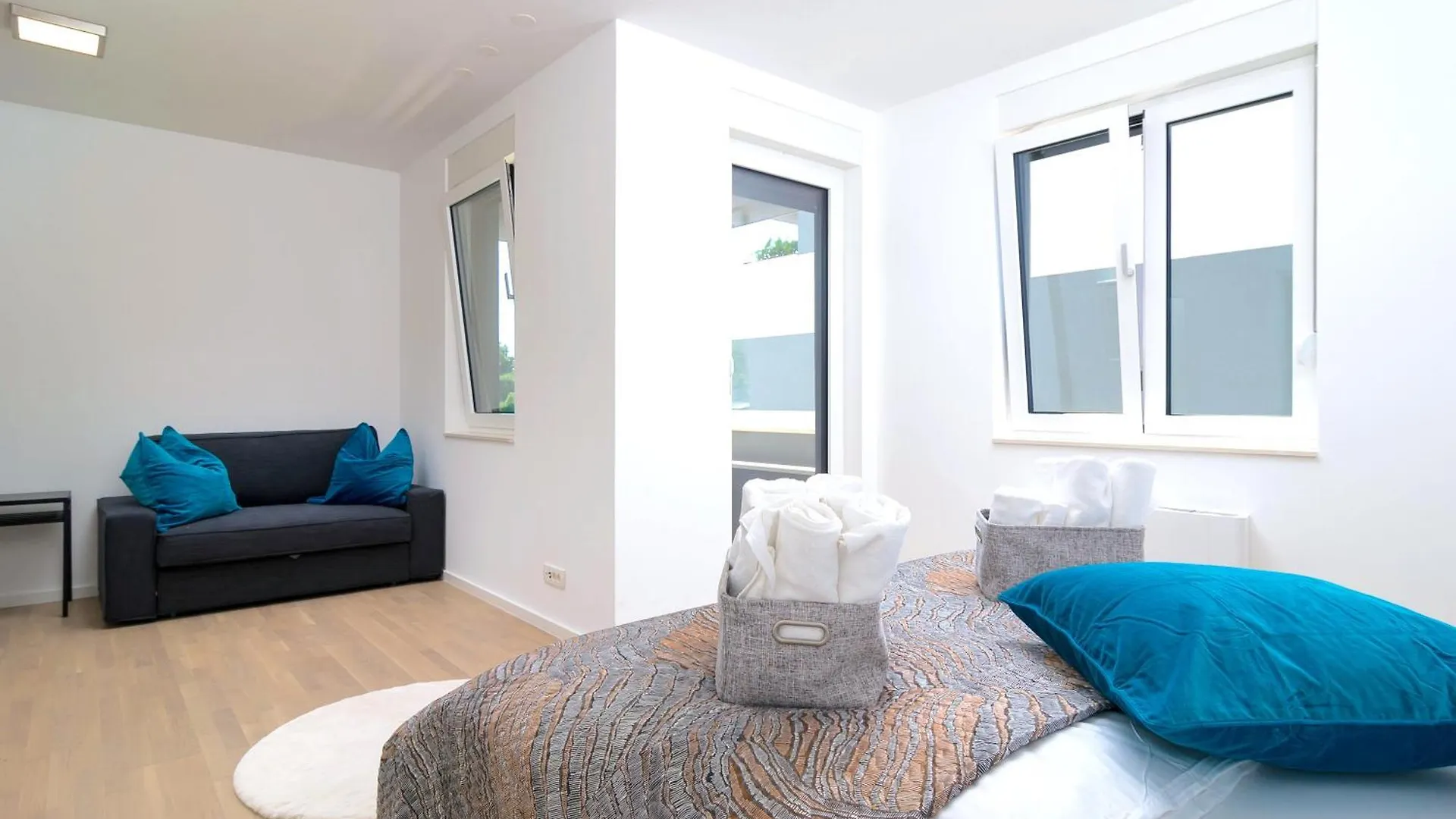 Lux Holiday Apartment On Kasuni Beach In Split Croatia