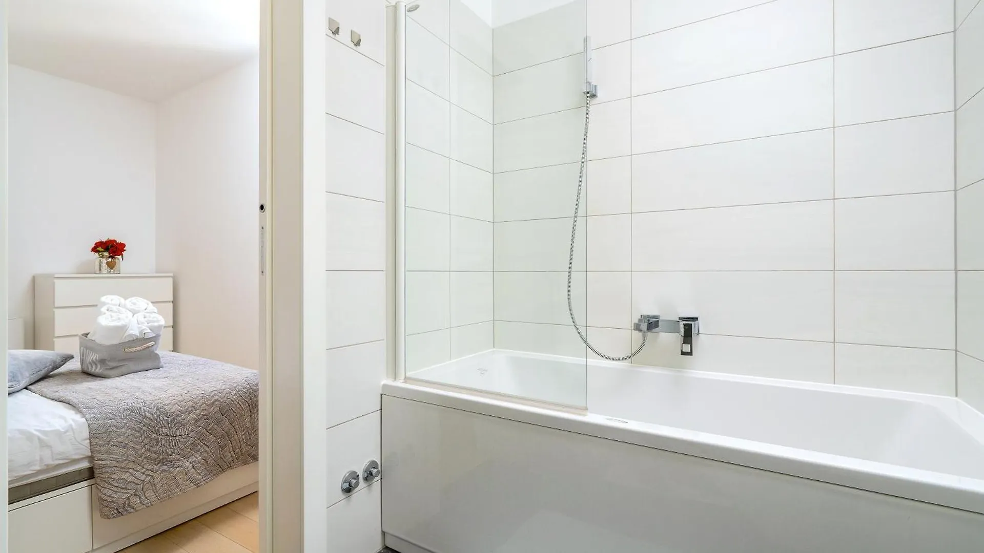 Lux Holiday Apartment On Kasuni Beach In Split